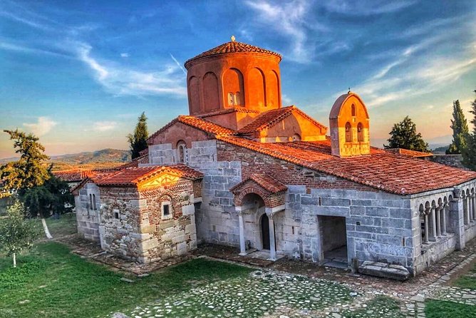 1001 Windows of Berat & Golden Sunset in Apollonia - Onufri Museum and the icon story you should listen for