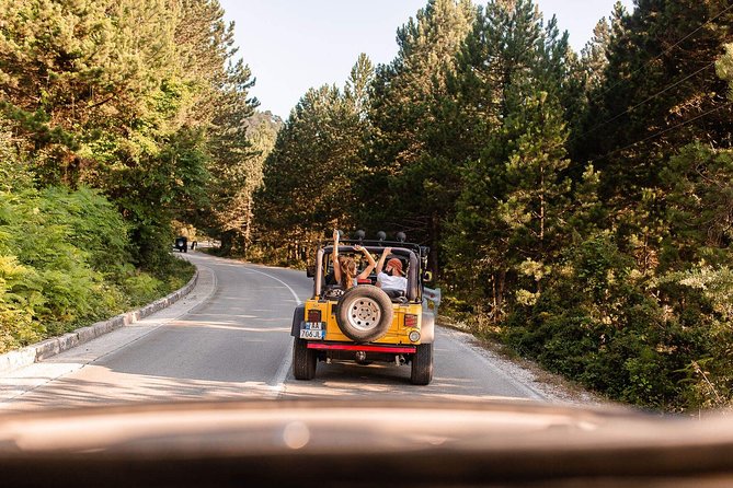 3 Days Tour Beach & Castles. Car & Driver Included with "optional" Accommodation - Should you book it?