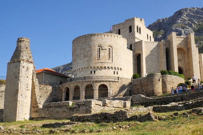4-Days UNESCO Towns and Albanian Riviera Tour - Day 4 in Durrës: Roman Amphitheatre and Byzantine-era walls and towers