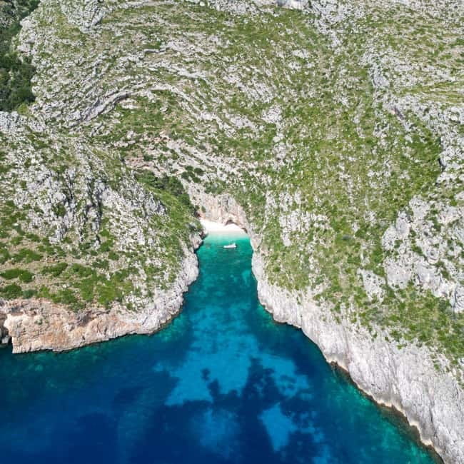 Blue Gem Cave Speedboat Tour Vlore - Meeting point reality in Vlorë, plus the weather and timing you should plan for