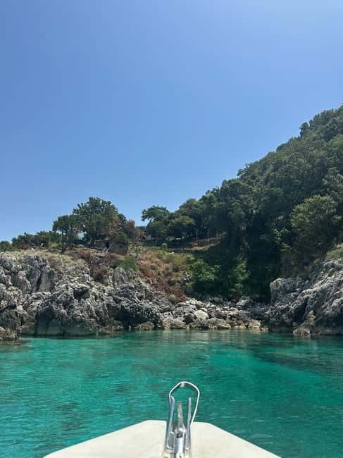 Bristan Bay Speedboat Tour Vlore - Gjiri i Brisanit: beer, breaks, and a laid-back bay feel