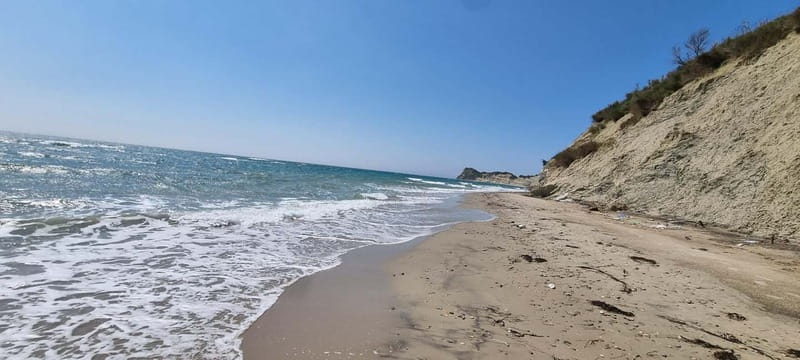 Cape of Rodon, Hiking to Castle, Beach, Wine testing tour! - White-sand hiking and a timed walk you can manage