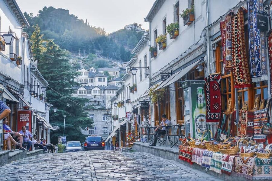 Day trip from Saranda : Blue Eye and Gjirokastra - Blue Eye Natural Park: the stop that earns its fame
