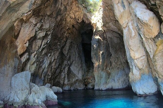 Dhermi: Boat tour of the coast to Filikuri beach - Snorkeling gear and bottled water: the small inclusions that help