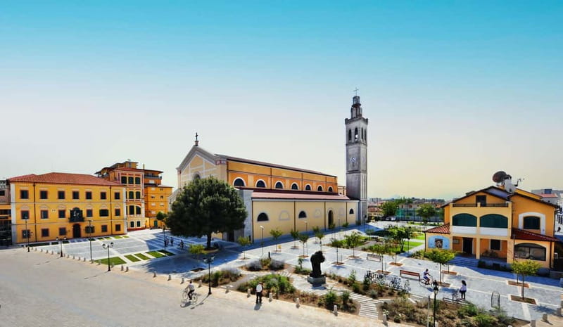 Drive & Discover: Shkodra City, Castle and Lake - Shkodër City by car, with a guided walking hour