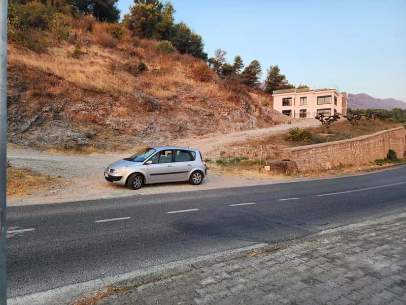 Drive & Discover: Shkodra City, Castle and Lake - Lake Skadar time: break, photos, and a slower pace