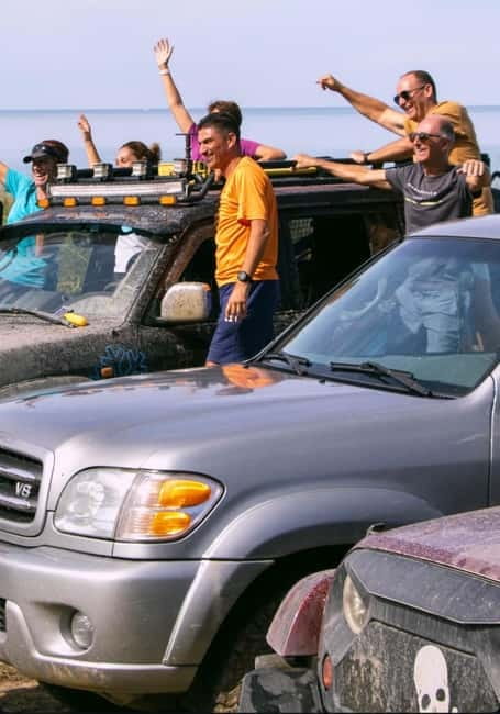 Durres: 3-Hour 4x4 Jeep Safari Tour in Sektor Rinia - From Durrës City Center to Vollga Promenade
