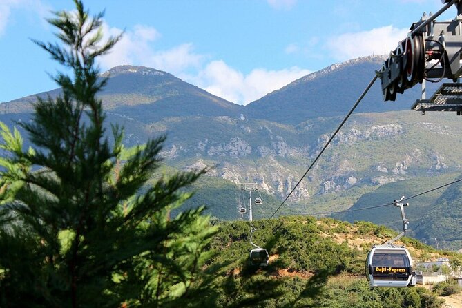 Durres/Golem: Tirana City and Dajti Mountain Cable Car Tour - Skanderbeg Square to Et’hem Bey Mosque, a focused Tirana starter