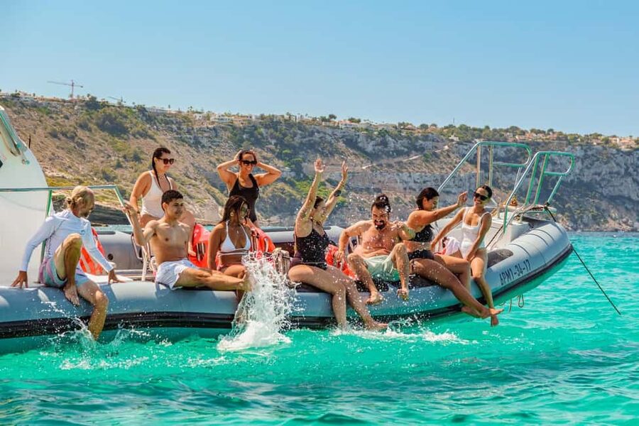 Durres & Tirana: Speed Boat Trip to Sazan, Karaburun & Cave - The speedboat crossing: fun fast, and plan for tight quarters