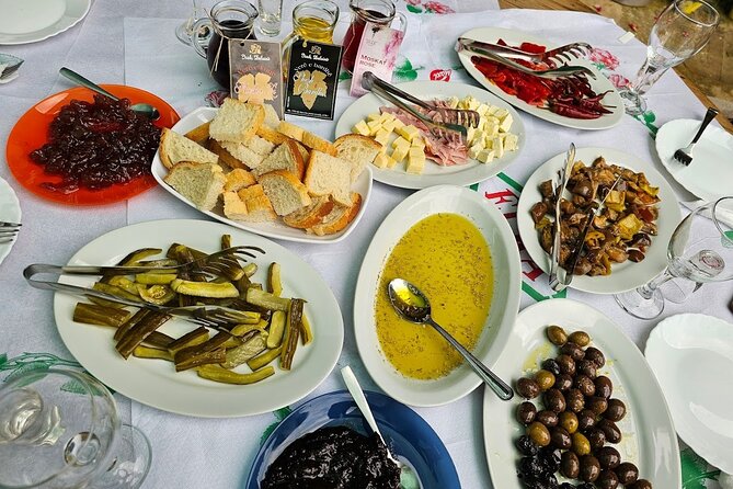 Experience Blue Eye , Lekuresi Castle and Taste Traditional Albanian Wine - Pickup in Saranda, Including the Port Option