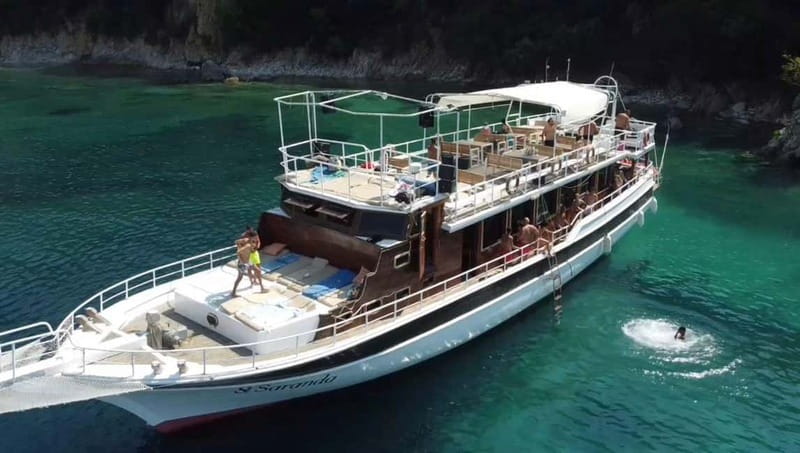 Explore Secrets of Ionian Sea in Saranda, lunch included - Underwater World and the WWII Italian Shipwreck (Semi-Submarine Add-On)