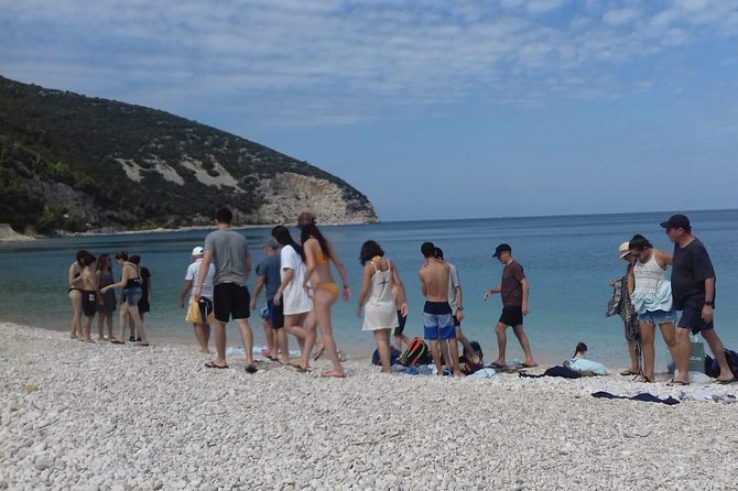 Explore Vlora Bay: Sazani Island &Karaburun peninsula from Tirana - Guides and group size: what a maximum of 8 feels like