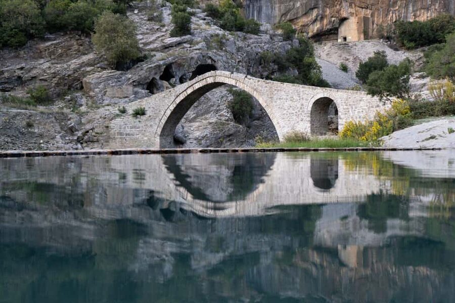 From Permet: Vjosa River Rafting and Benja Thermal Baths - What to bring for a comfortable wet day