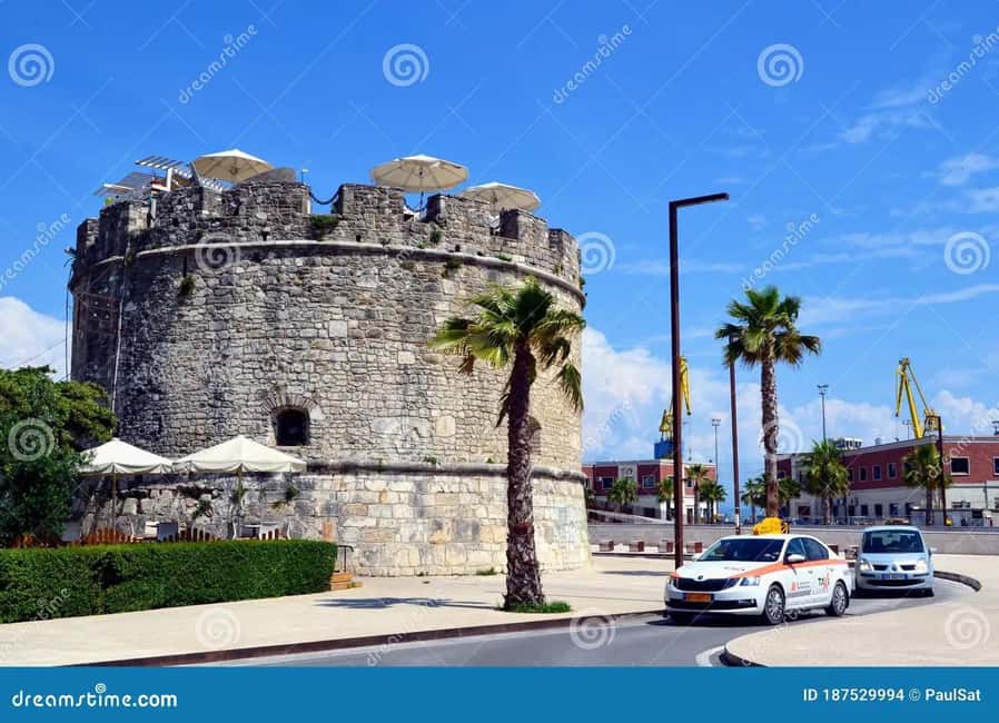 From Tirana: Day Trip to Durres and Cape of Rodon - Roman Amphitheater in Durrës, Ticket Included