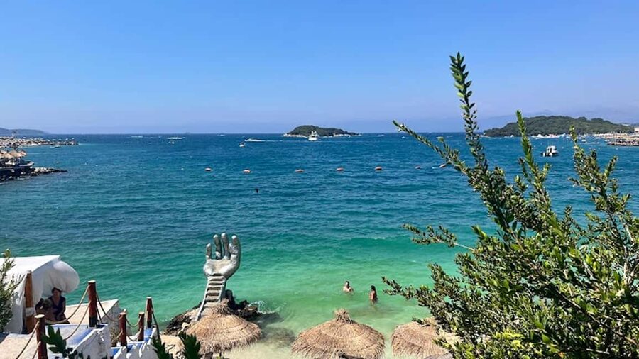 From Tirana, Durrës & Golem: Saranda, Blue Eye & Ksamil Tour - Saranda stop: the warm-up before beach time