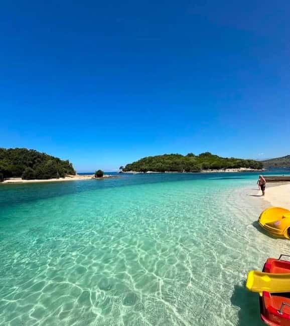From Tirana/Durres/Vlora:Blue Eye,Saranda & Ksamil Boat Tour - Getting from Tirana, Durrës, or Vlorë without losing your day