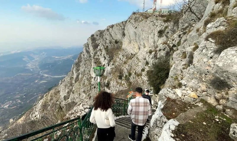 From Tirana: Half-Day Kruja Trip and Skanderbeg Museum Entry - Skanderbeg National Museum: what you’ll actually see