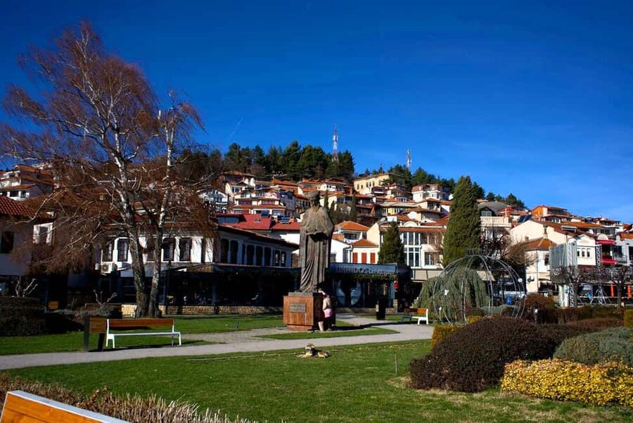 From Tirana: Lake Ohrid & Struga Guided Day Tour - Tirana pickup to Struga, a long day with a clear route