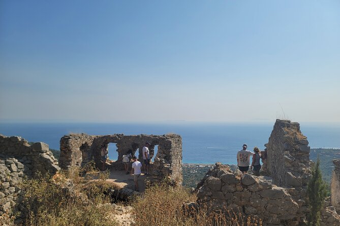 From Vlora: Llogara, Porto Palermo & Himarë - Himara break: coffee, promenade strolling, and a possible swim
