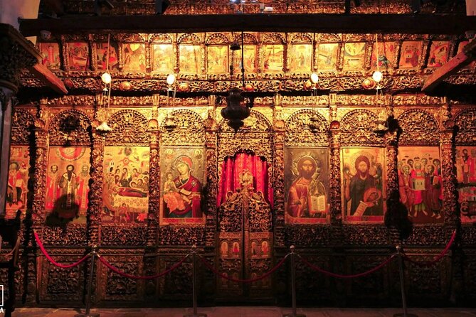 Full Day Tour in Belsh Lake and Berat Town from Tirana - The medieval center and Bachelors Mosque: your final hour in Berat