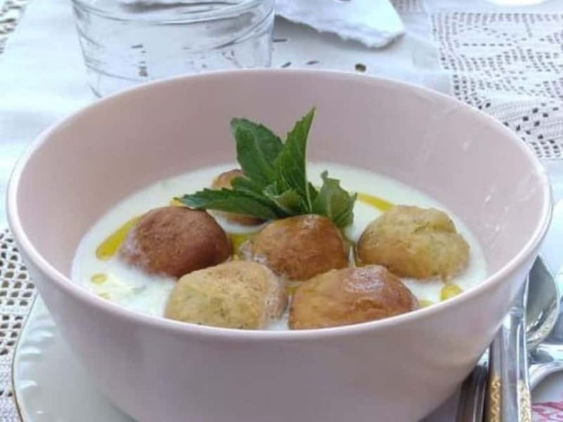 Gjirokastër: Traditional Albanian Vegetarian Cooking Class - Finding Marjeta in Gjirokastër’s Pazar i Vjeter