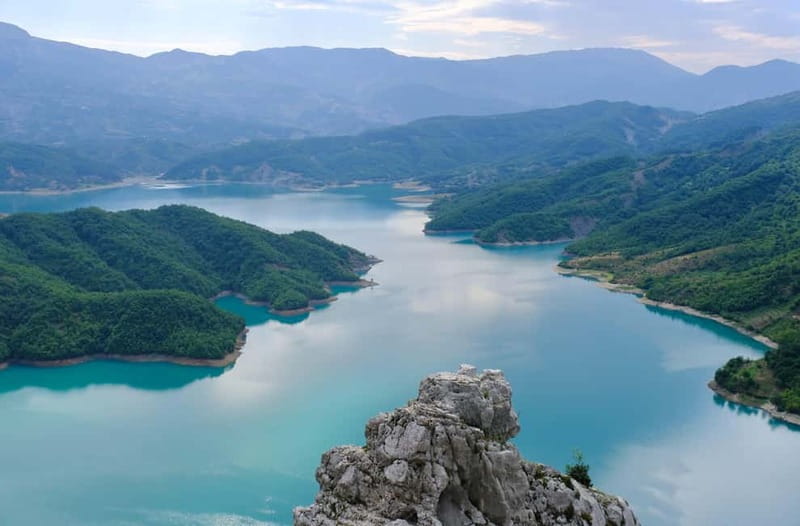 Hiking from Tirana: Discover the Stunning Bovilla Lake Views - Strolling and Architecture Moments: More Than Just a Hike