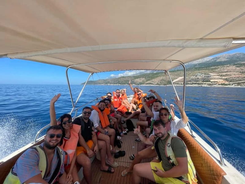 Himara:Daily trip to Gramma Bay with swimming stops - The photo-and-swim loop between Himara and Grama Beach