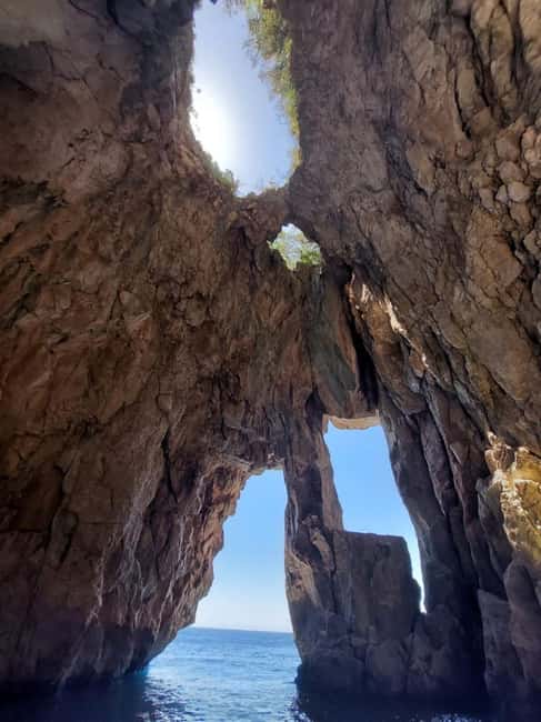 Himare: Exciting Boat Tour from Himare to Gramma Bay - Why this Himara water taxi feels like a full day, not a quick hop
