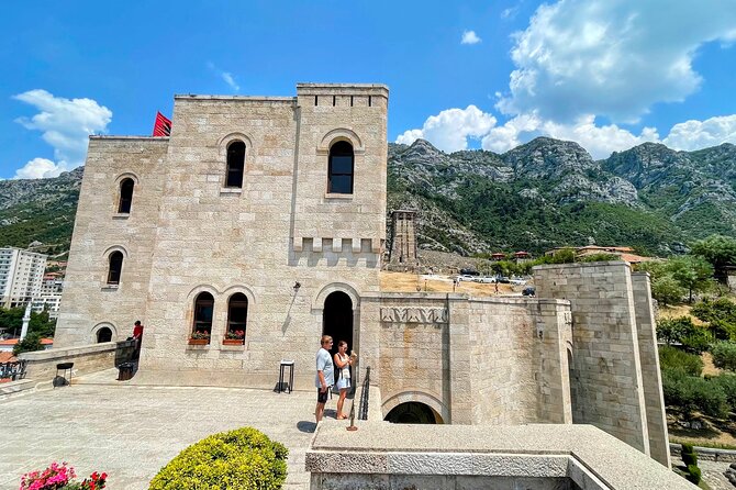 Kruja Castle and Old Bazaar Daily Tour - Kruja Bazaar on cobblestones, crafts and antiques in a small-time window