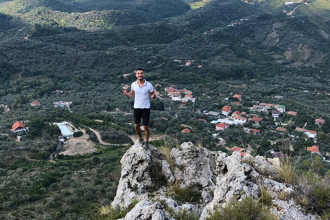 Kruja & Mount Sarisalltik including traditional lunch - Inside the Skenderbeu Museum: replicas, statues, and battle murals