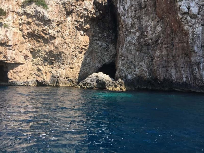Panorama Boat Trip - Drinks, Comfort, and the Smooth Rhythm of a Small Boat Day