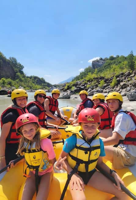 Përmet: Family Vjosa River Rafting with Photos - Wildlife viewing and scenic drive, the quiet bonus