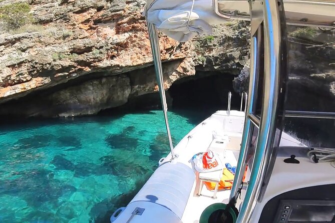 Private Full Day Boat Expedition to Grama Bay - Open Ionian sailing toward the Cape of Tongue and Rrëza e Kanalit