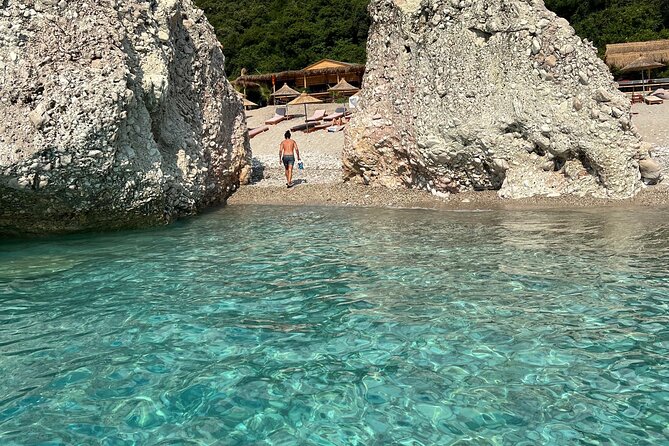 Private Sunset Boat tour to Kroreza & Kakome with snorkelling. - Drinks, snacks, and the on-board party energy