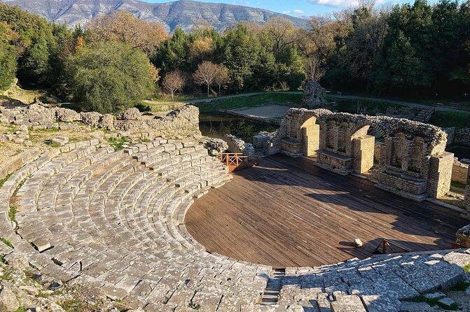 Private Tour to Butrint Park , Blue Eye and Lekursi Castle - Lekursi Castle: Panoramic Saranda and the Islands of Ksamil (About 30 Minutes)