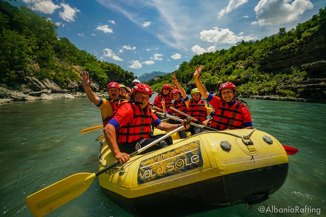 Rafting Vjosa River Gjirokastër Albania ARG - Gear and safety: why the included wet suit and jacket matter