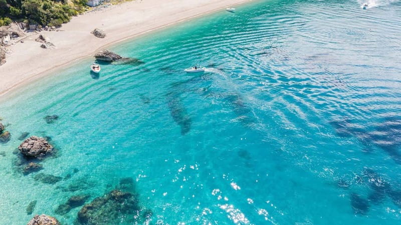 Saranda: Boat Tour to 7 Destinations with Beach Umbrella - Why this Saranda 7-stop speedboat is such good value