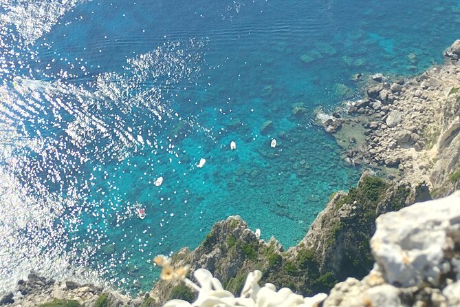 Saranda Boat Tours Discover 6 breathtaking destinations in a day - The 10:30 timing and the flow of your day