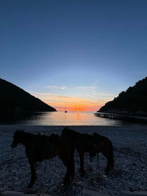Saranda: Horseback Riding Tour - Gallop through scenic trails, without turning it into a rodeo