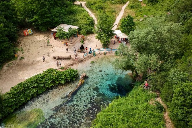 Saranda Jeep Safari 4x4 a Castle, Secret Beach and Blue Eye - The Blue Eye: spring access, optional train, and timing