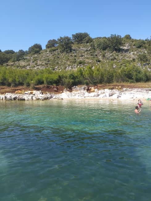 Saranda: Private Boat Tour with Swimming and Beach Time - Entering the water: what to do when the boat actually arrives