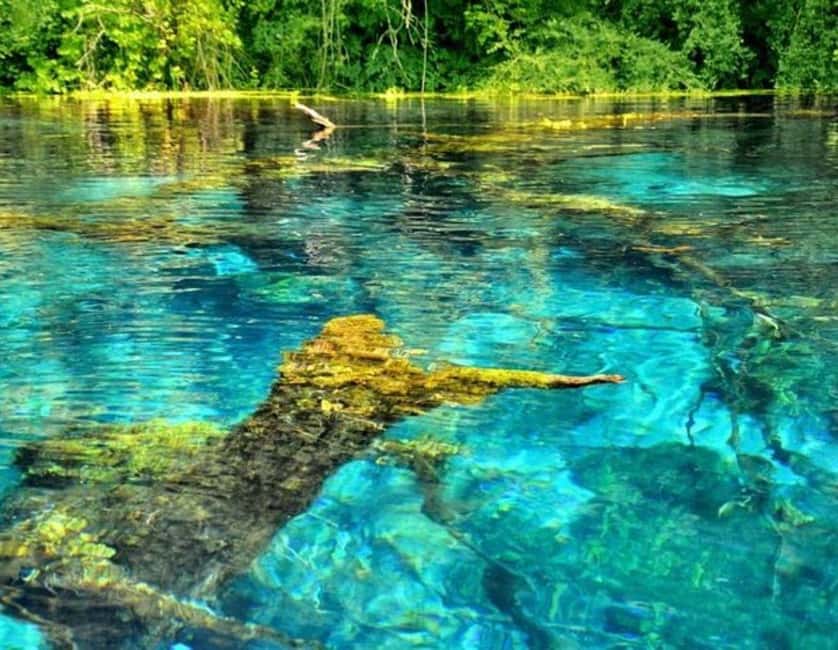 Sarande, Blue Eye & Sunset tour at Lekuresi castel - Blue Eye National Park: clear water, short walk, big wow