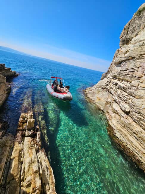 Sarandë: Boat Tour to Kroreza with Snorkel and free Umbrella - Turtle Cave and Secret Beach: the bonus stops that make it feel special