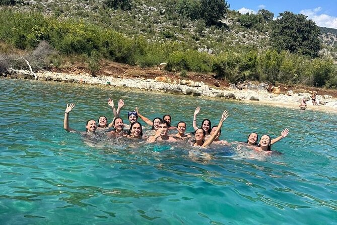 Sarande: Boat Tour to Kroreza with snorkelling & umbrellas - Key things I’d zero in on