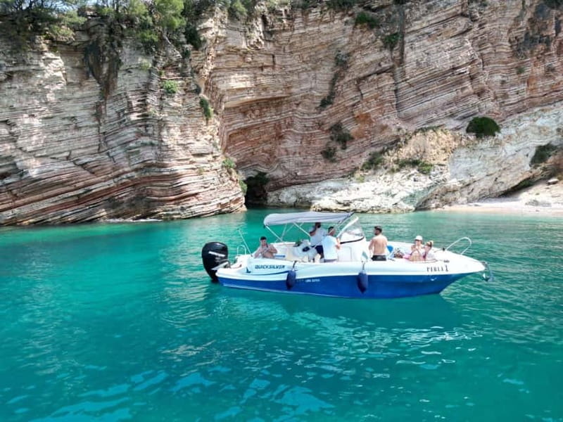 Sarandë: Destinations of North of Saranda Boat Trip - Ushtari Beach: stones, greenery, and a quick hit of nature