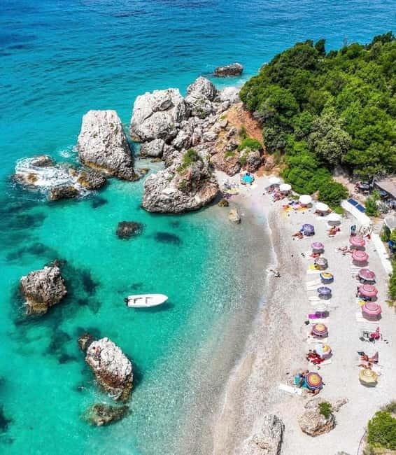 Sarandë: Ionian Coast Hidden Beaches and Caves Boat Tour - Small group size, and how that changes your day