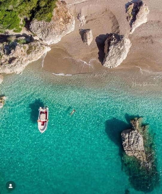 Sarandë:Krorez Boat Tour with Free Umbrella&Snorkelling mask - Kroreza Beach is the reason this tour works
