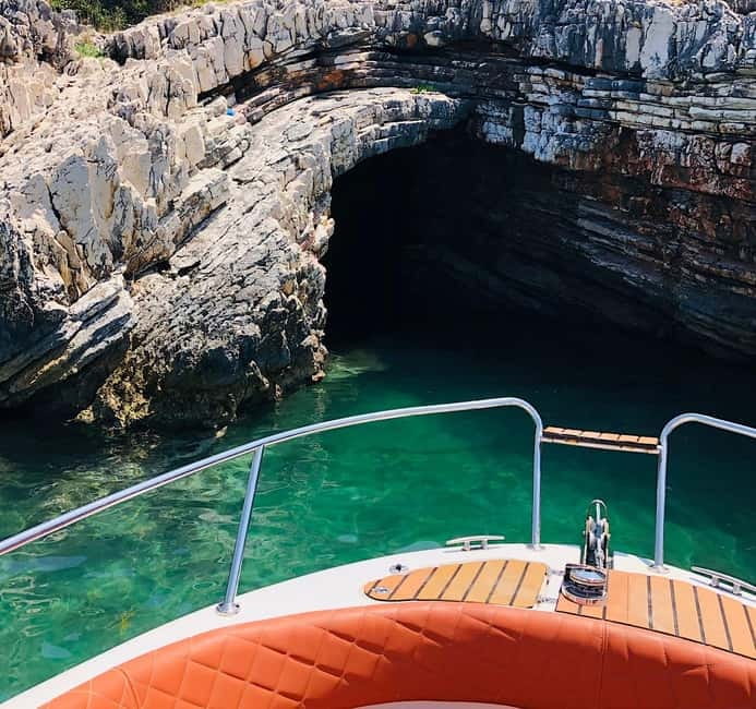 Sarandë:Krorez Boat Tour with Free Umbrella&Snorkelling mask - Qefal: another scenic pause with swimming time