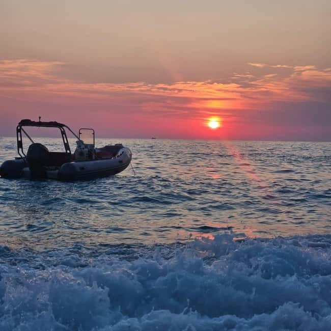 Sarandë: Sunset boat tour with local wine - Group-tour logistics: what it feels like once you’re onboard
