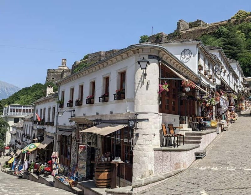 Sarandë: Tour Gjirokaster,Blue Eye & Lekursi Castle - Gjirokastër Castle, the big views moment